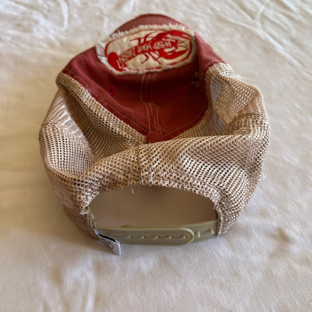 Red Distressed hat - Picture 2 of 4